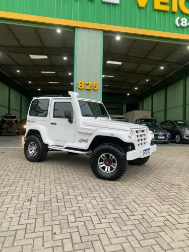 Troller T-4 4X4 3.0 TB Int. Cap. Rígida Diesel 2011