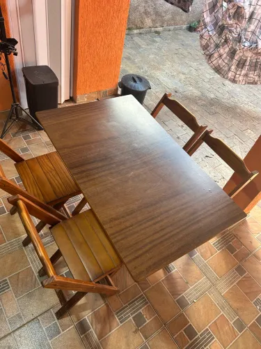 Mesa imbuia 4 cadeiras 110x70 Tarimatã