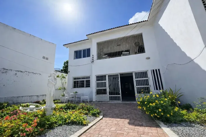 Oportunidade comercial no Farol. Ao lado da Unimed Alta demanda
