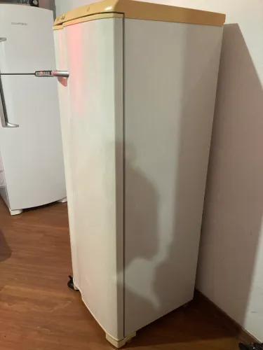 Geladeira Eletrolux 