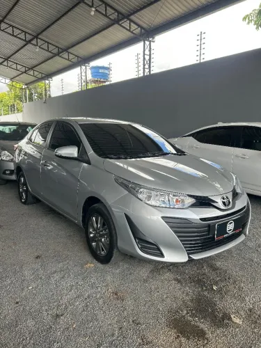 Toyota Yaris XS Connect Sedan 1.5 Flex 16V AUT 2022
