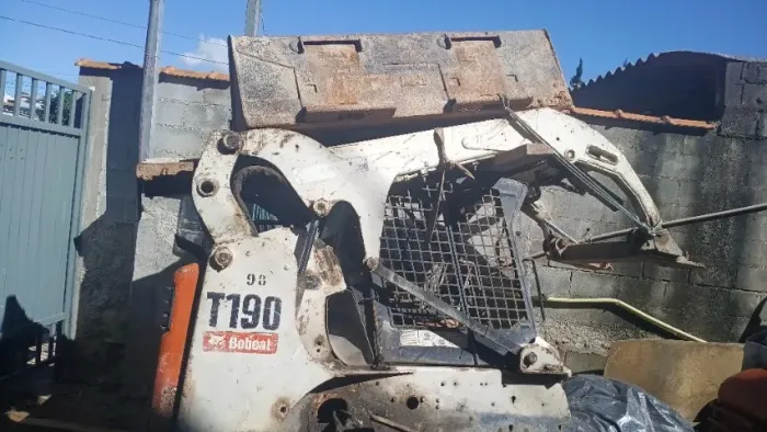 Bobcat T190 sem material rodante