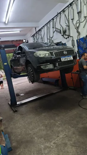 Fiat Linea T-jet 1.4 16V Turbo 4P 2009