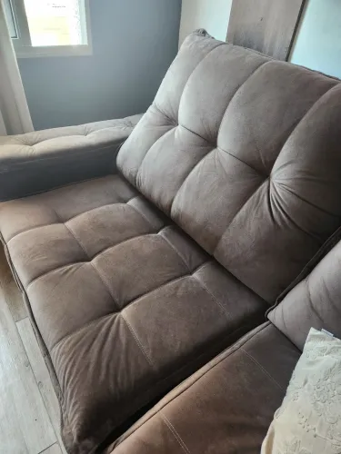 Maravilhoso. Super confortável. Sofá Luxo de Veludo. Estofado siliconado.