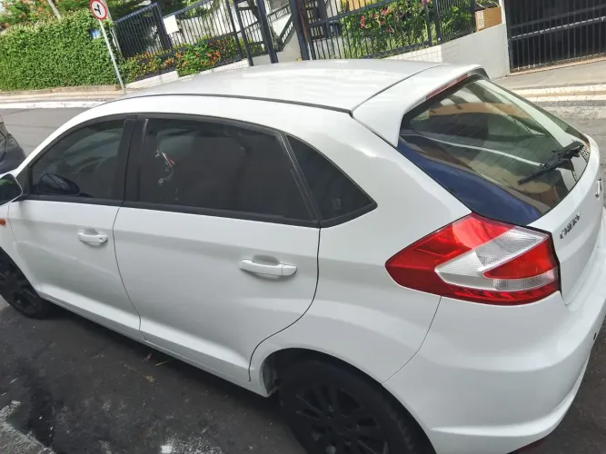 Chery Celer Hatch ACT 1.5 16V Flex 5P 2015