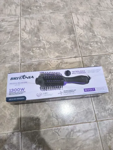 Escova secadora Britânia 1300W BES35 LACRADA