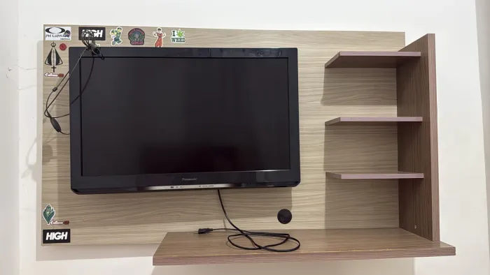 Painel + Televisão