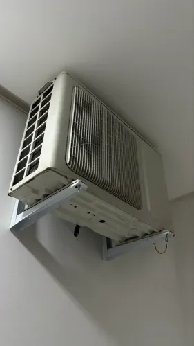 Ar-condicionado 12000 bts