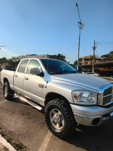 Dodge Ram 2500 H.duty 5.9 SLT 24V CD 4X4 Dies. 2009