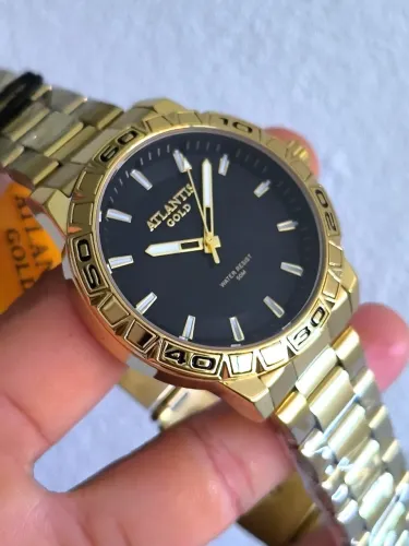 Relógio dourado luxo masculino