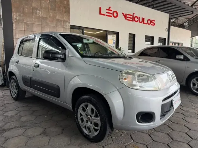 Fiat Uno Vivace Celeb. 1.0 EVO F.flex 8V 5P 2013