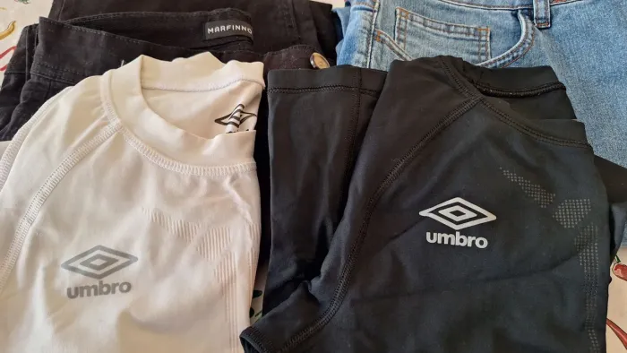 Lote de roupas