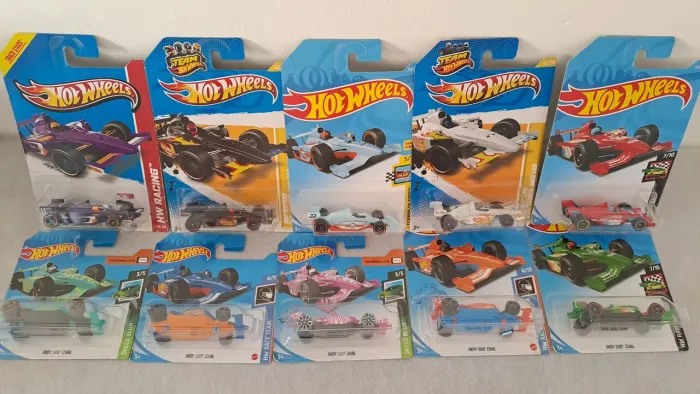 MT 10 Hot Wheels Formula Indy Car HW Premiere Oval Course Race Car F1 Novos e Lacrados