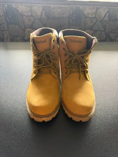 Coturno Timberland Yellow Classic - Tamanho 41