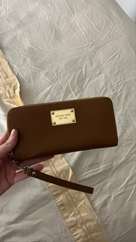 Carteira Michael Kors Original Couro Saffiano Marrom c/ Alça