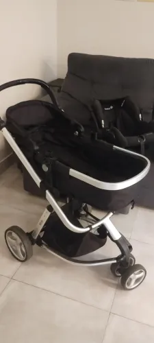 Carrinho de bebê completo 