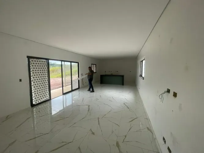 CHÁCARA A VENDA EM IGARATÁ - PRONTA EM ATE 180 DIAS