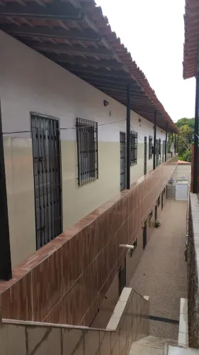Kitinetes no Maiobão!