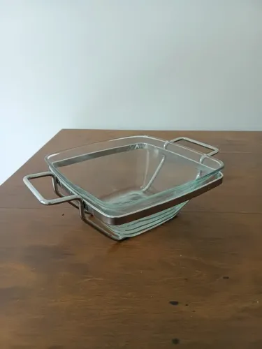 Saladeira ou Sopeira com Vidro e Metal