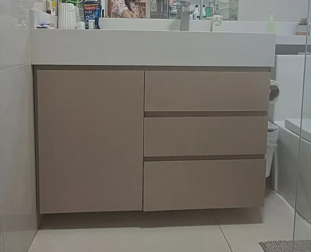 Armário gabinete planejado 100% MDF DE MARCENARIA com cesto de roupas sujas e 3 gavetas 