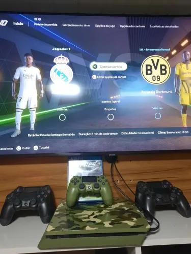 Vendo PS4 em ótimo estado 