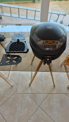 Bau Givi Monolock modelo E-350N - usado