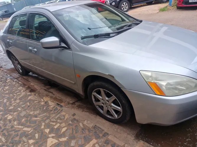 Honda Accord Sedan LX 2.2/2.4 16V 2005