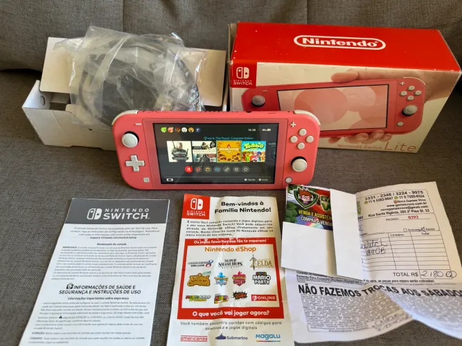 NITENDO SWITCH LITE CORAL DESBLOQUEADO