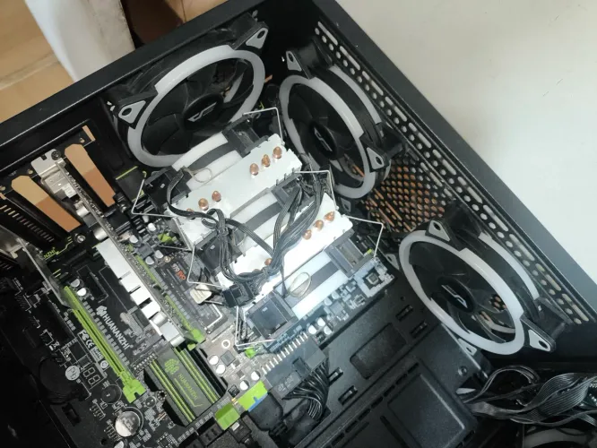 Computador Gamer Xeon E5-2667 v2