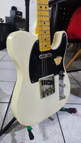 Guitarra Telecaster Squier Classic Vibe