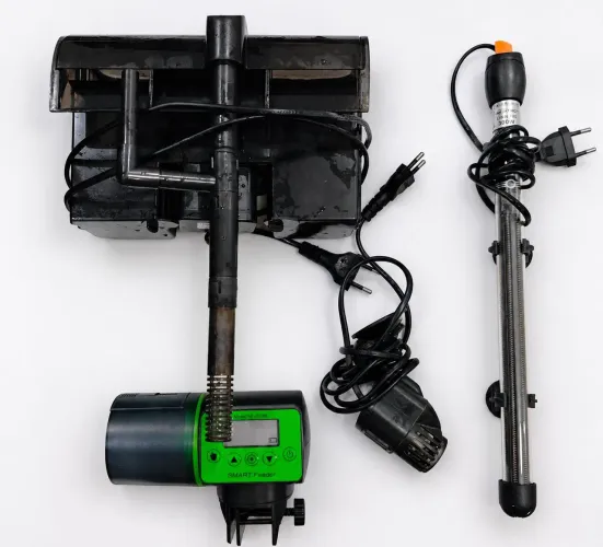 Kit Completo Aquário - Filtro, aquecedor, Alimentador automático etc