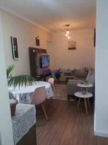 Apartamento no Condomínio Edifício Brilhante no Urbanova