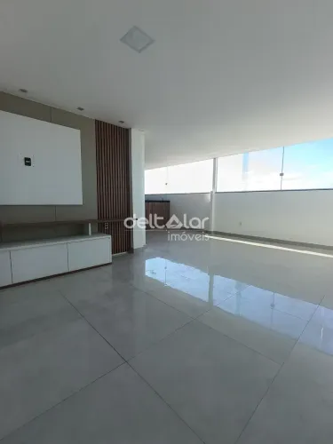 Cobertura 3 Quartos sendo uma suíte 2 vagas no bairro Itapoá, região da Pampulha