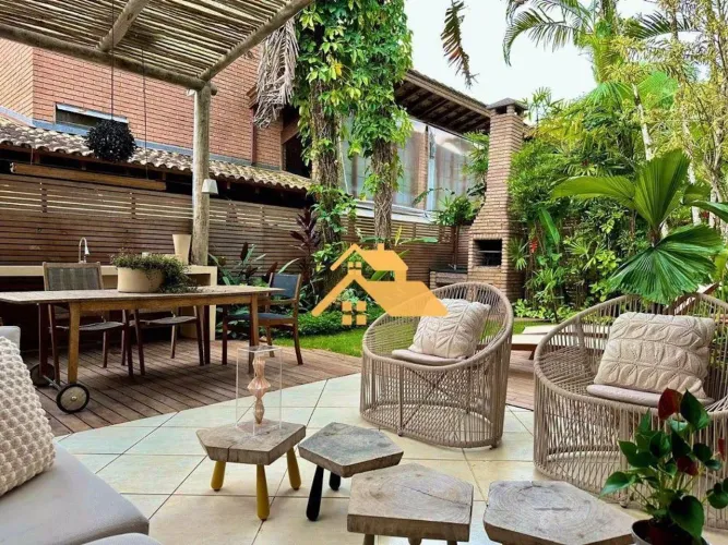 Casa em condomínio na Praia do Engenho | 3 suítes, varanda gourmet, a 30m do mar e lazer c