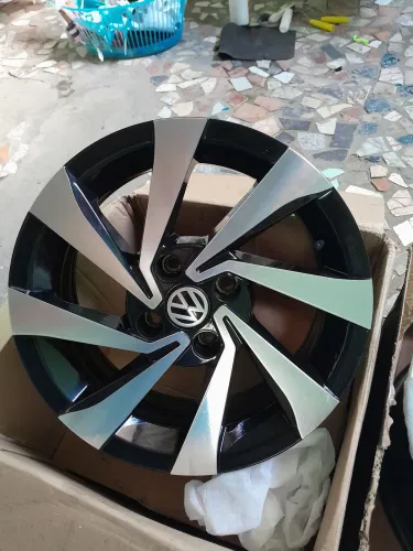Jogo de roda 15 Volkswagen NOVO 