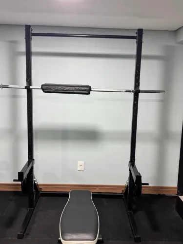 Rack Crossfit Agachamento Supino com barra e banco reclinavel