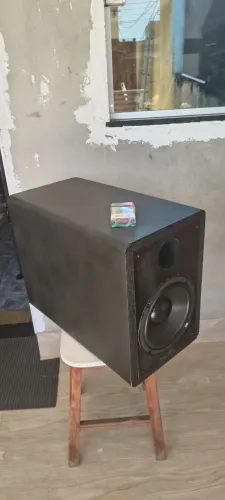 Caixa de som Subwoofer