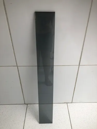 Prateleiras de vidro laminado