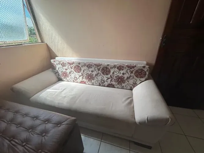 Conjunto de sofás 2 e 3 lugares - estrutura firme