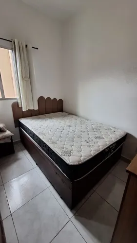 Cama box baú casal com colchão de molas