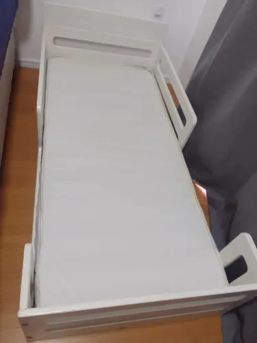 Cama Infantil Etna Madeira Maciça com Colchão