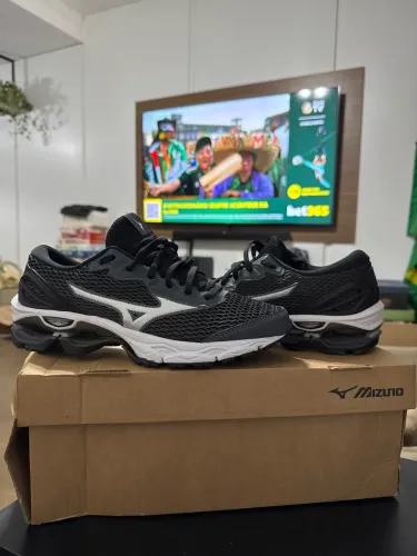 Tênis mizuno wave frontier 13 tamanho 38 preto novo na caixa