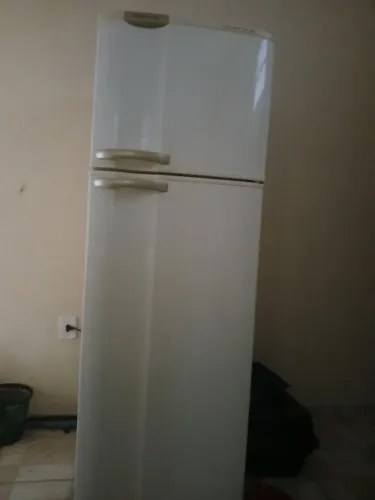 Geladeira 900