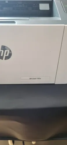 Impressora HP Laser 107a Monocromática ? Porta USB 2.0 de alta velocidade (110 a 127 VCA)