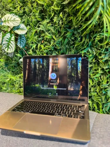 MacBook pro 13,3 | Core i5 | 8GB RAM | 120GB Armazenamento