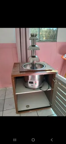 Cascata de chocolate 