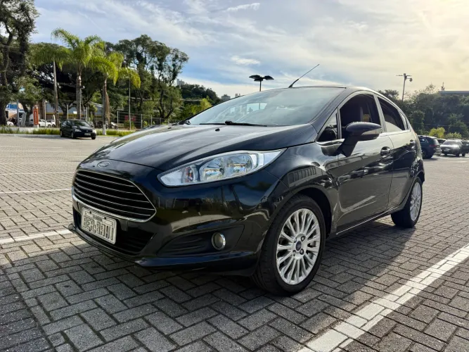 Ford Fiesta Tit./tit.plus 1.6 16V Flex Aut. 2014