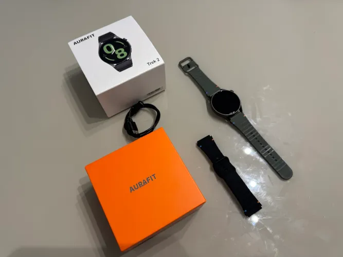 Aurafit G12 Smartwatch Trek2