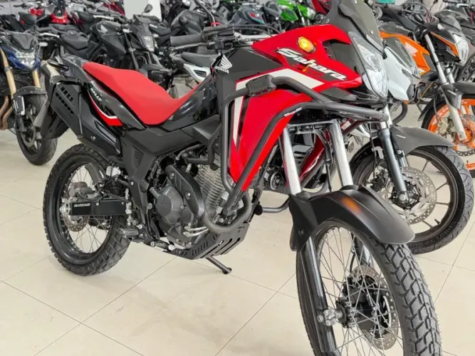 HONDA XRE 300 SAHARA RAL 2025