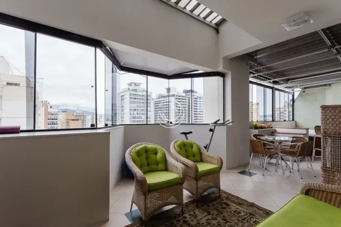Duplex para venda com 203 metros quadrados com 3 quartos em Centro - Florianópolis - SC